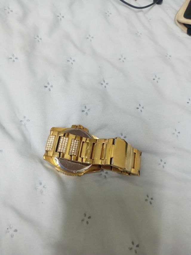 Reloj Guess Dorado Hombre