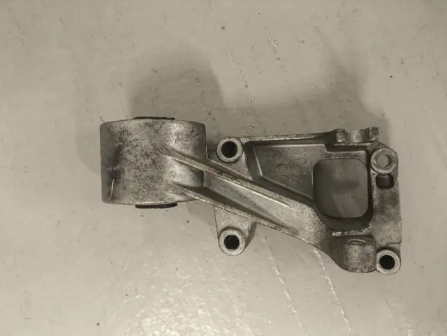 Soporte motor antipar Saab 9000