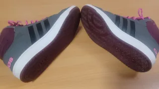 Zapatillas de Bota Adidas niña grises y rosas