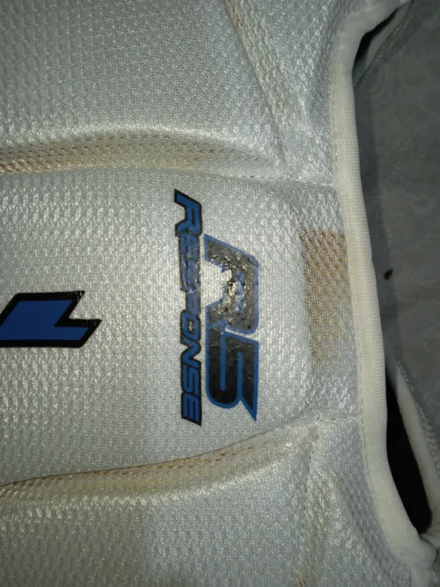 PecheraHockey TPS Talla M Unisex PRECIO NEGOCIABLE