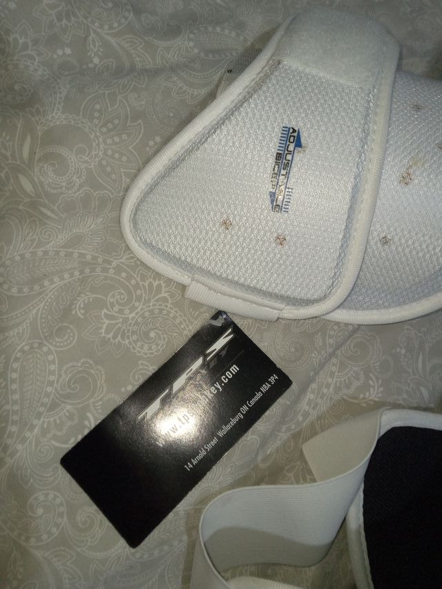 PecheraHockey TPS Talla M Unisex PRECIO NEGOCIABLE