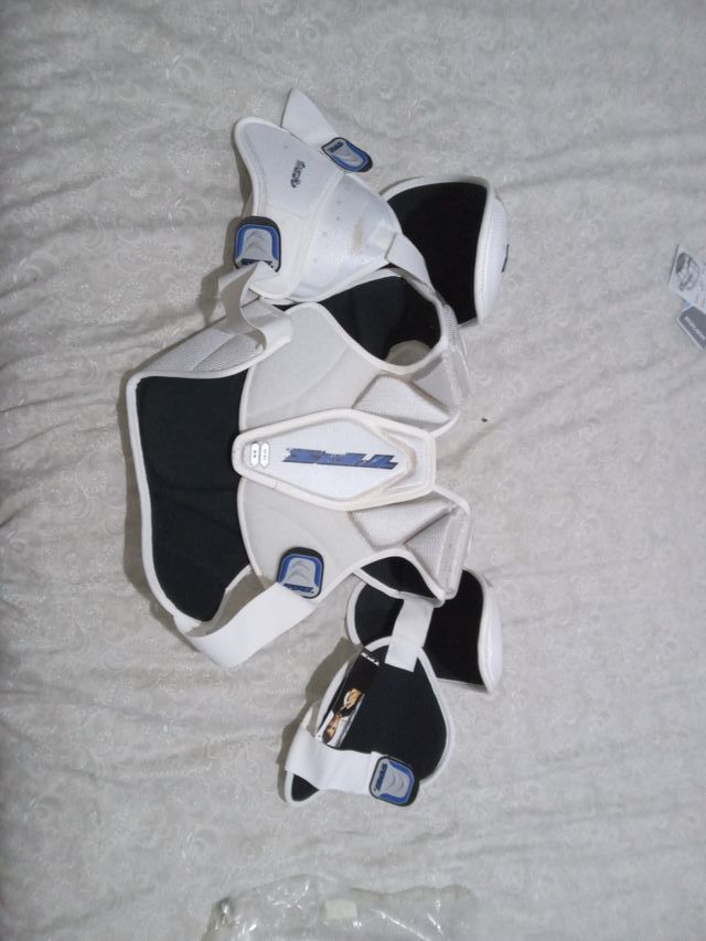 PecheraHockey TPS Talla M Unisex PRECIO NEGOCIABLE