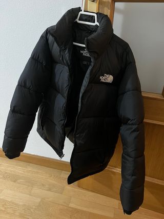 The North Face plumifero negro