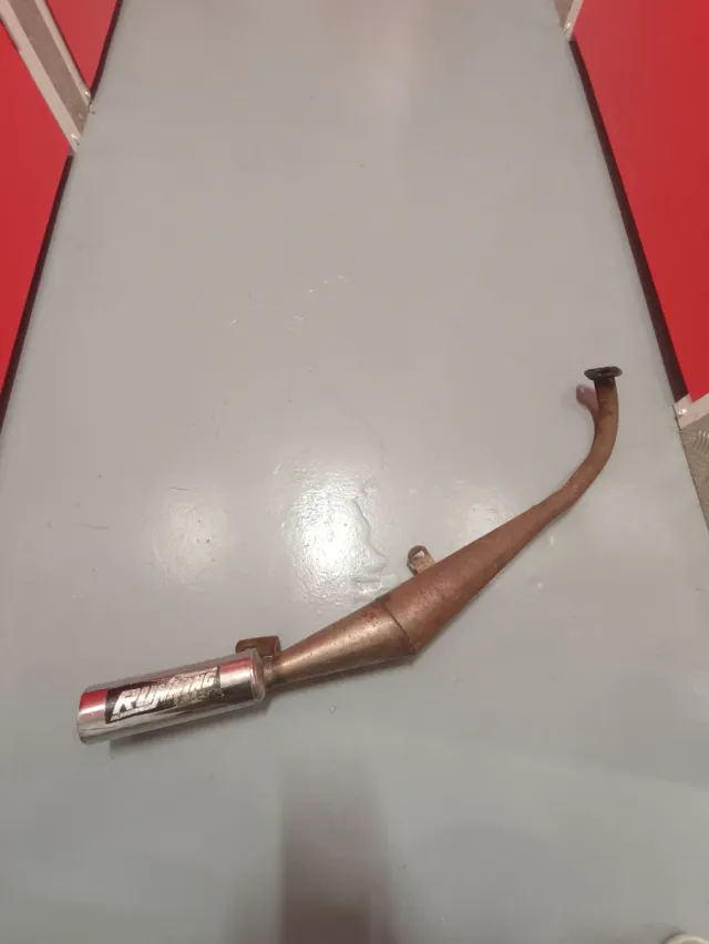 Tubo de escape deportivo Running