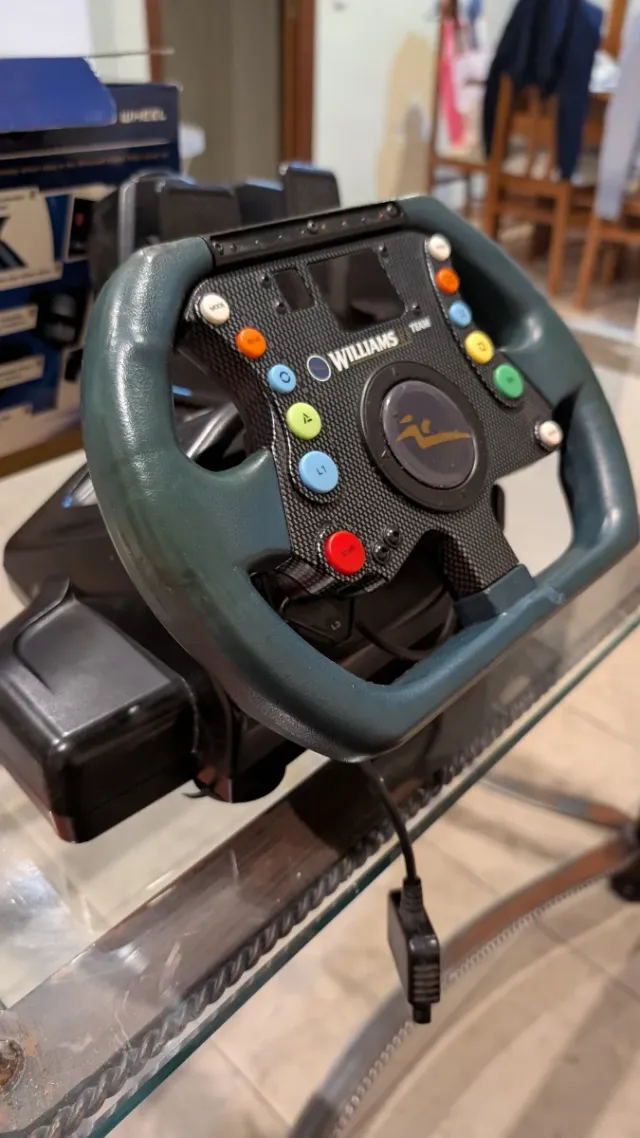 Volante Williams F1 PS1/PS2/PC