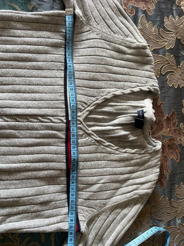 Jersey mujer Tommy Hilfiger canalé pico, talla XS