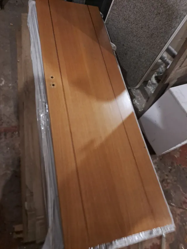 Puerta nueva 203.5 x 62.5