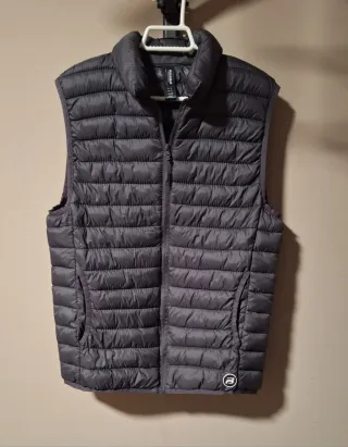 Chaleco Pull&Bear gris talla M