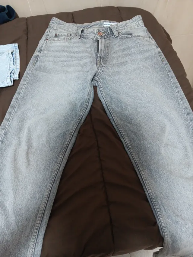 Pantalón vaquero gris oscuro T.36