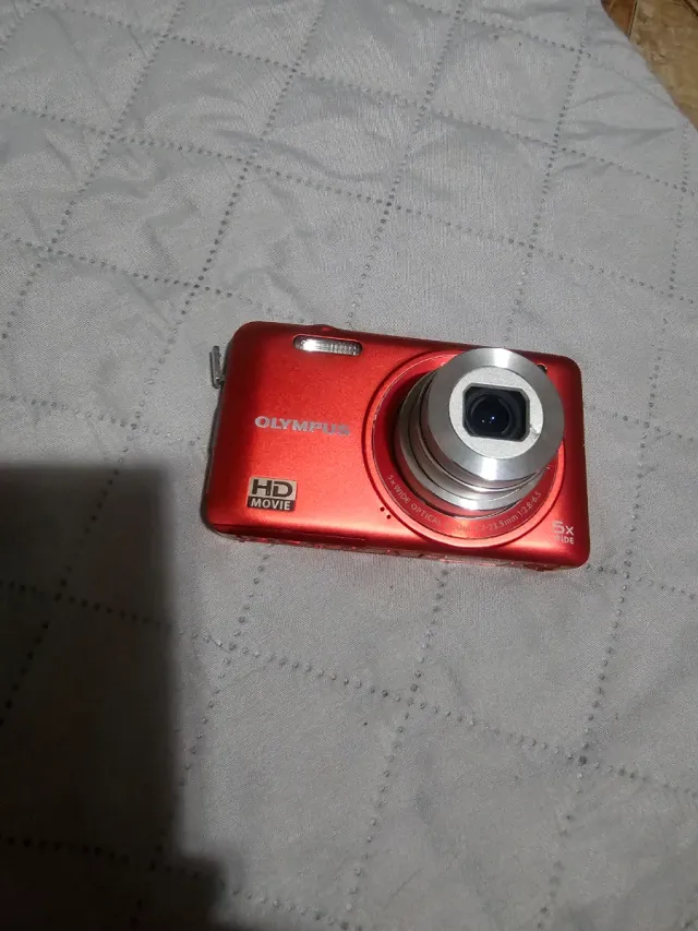 Cámara Olympus VG-130 Roja
No Wallapay