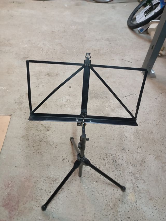 Atril para partituras negro