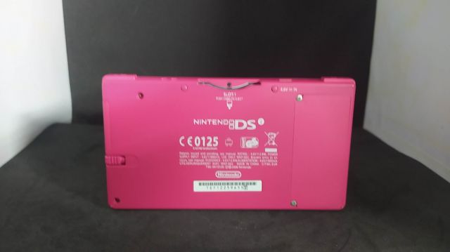 Consola Nintendo DSi nuova con accessori