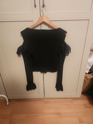 Zara Chaqueta Negra Tul Hombros Descubiertos