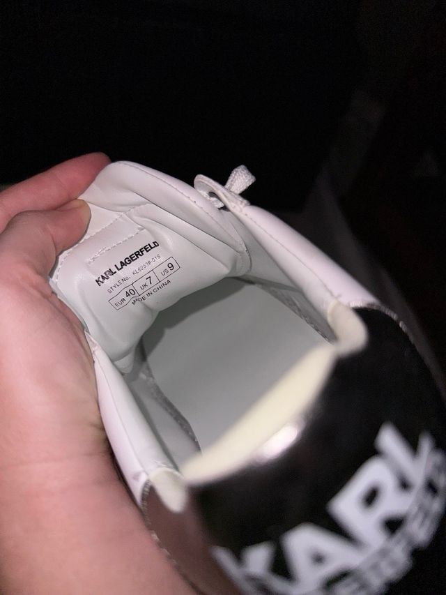 Zapatillas Karl Lagerfeld Blancas y Plateadas