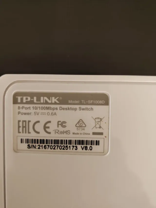 Switch TP-LINK 8 Puertos 10/100 Mbps