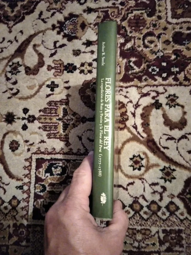 Flores para el rey: la expedición de Ruiz y Pav...