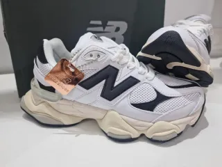 New Balance 9060 Negro Blanco