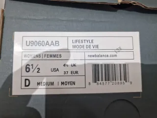 New Balance 9060 Negro Blanco