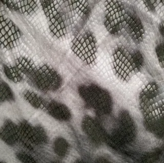 Vestido de fiesta cuello halter estampado