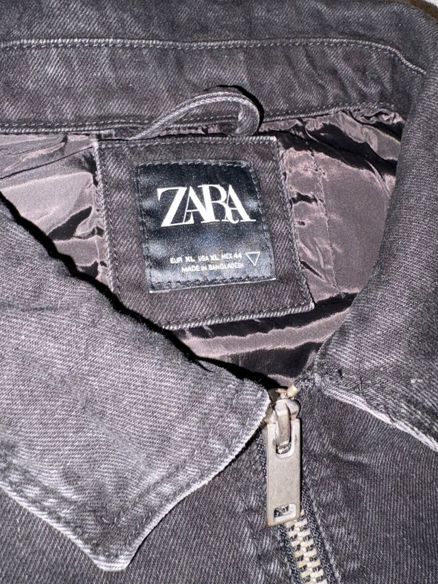 Chaqueta bomber Zara cropped negra