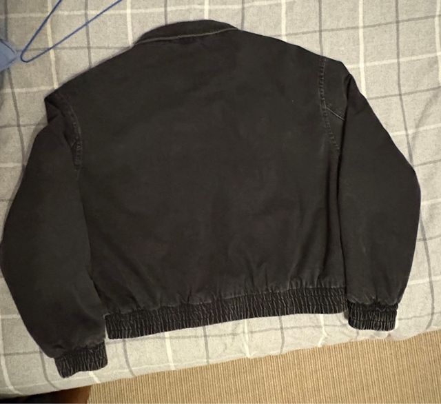 Chaqueta bomber Zara cropped negra