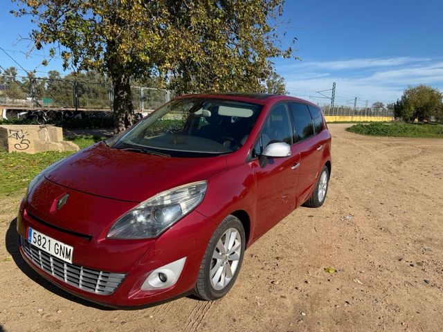 Renault Grand Scenic 2010