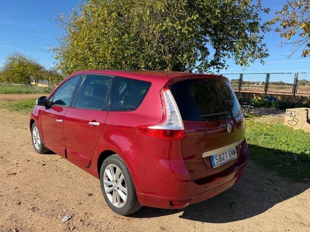 Renault Grand Scenic 2010