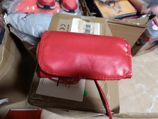 Estuche de brochas de maquillaje nuevo