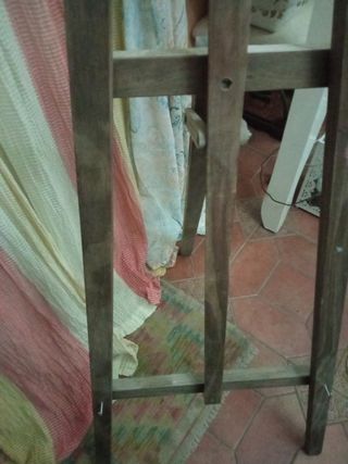 Caballete de madera para pintar