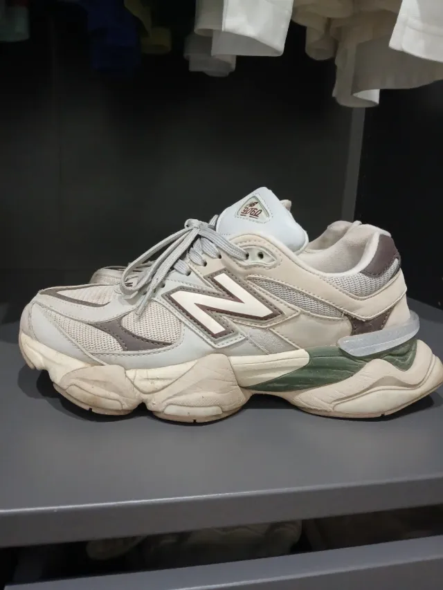 New Balance 90/60 Beige/Verde Talla 42