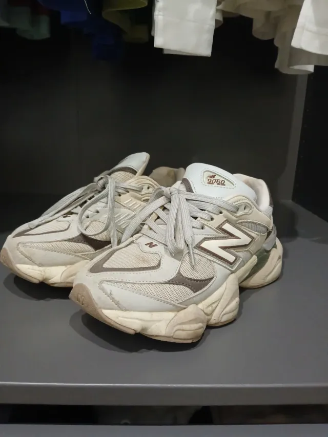 New Balance 90/60 Beige/Verde Talla 42