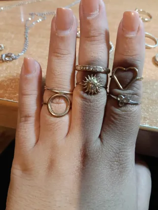 Pack anillos y collares bisutería