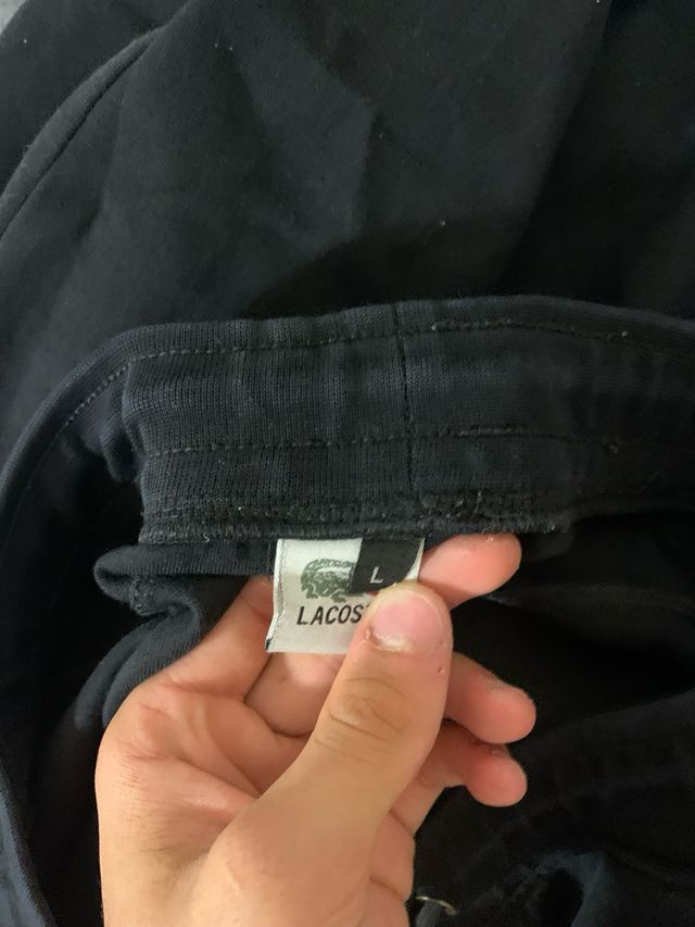 Pantalón chándal negro Lacoste