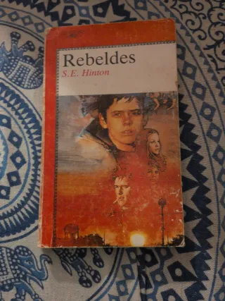 Libro Rebeldes S.E. Hinton