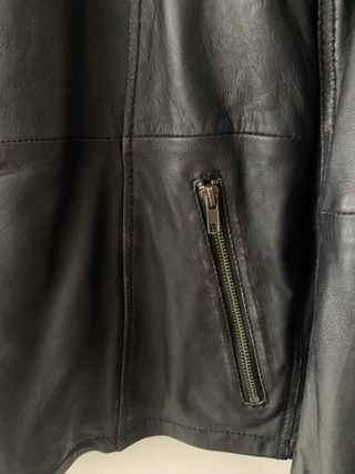 NUEVA Cazadora Piel Pull&Bear Talla L negra