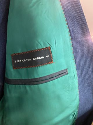 Traje Purificación García azul Talla 48