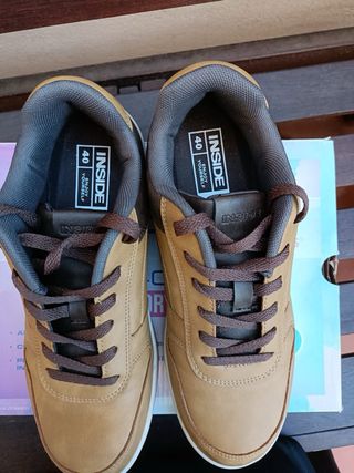 Zapatillas Inside Talla 40 Beige/Marrón impecables