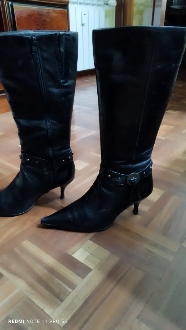Botas de piel para mujer