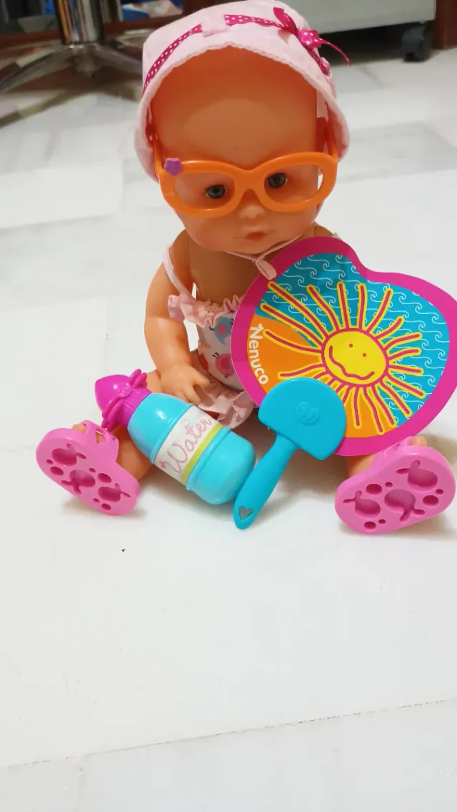 Muñeca Nenuco con accesorios