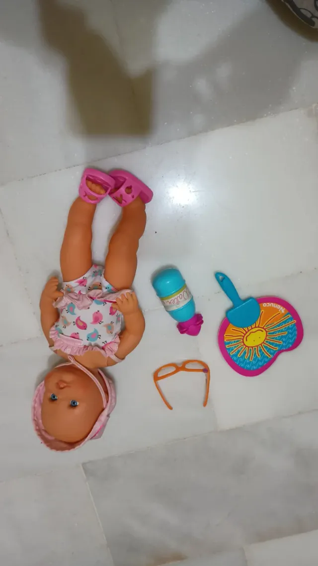 Muñeca Nenuco con accesorios