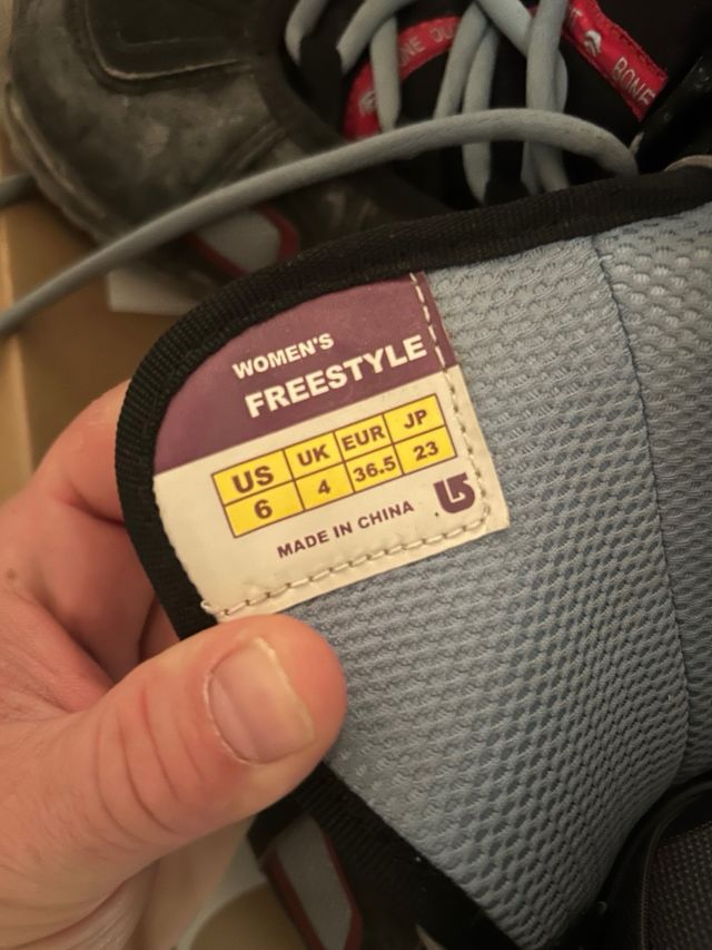 Tabla Snowboard + Fijaciones + Botas