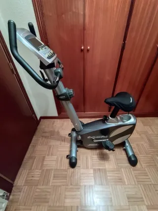 Bicicleta Estática BH Fitness