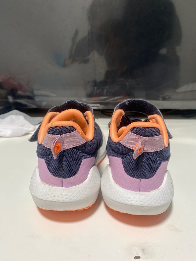 Zapatillas Adidas niño azul y naranja