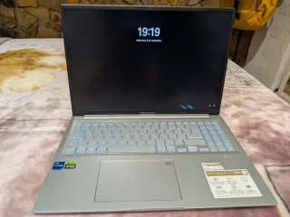Portátil Asus Vivobook 16X K3605Z Gris