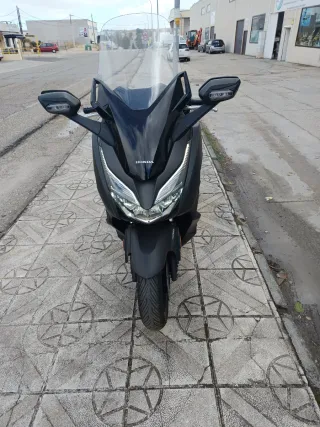 Honda Forza 125cc