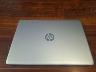 Portátil Laptop HP 14 Plata Intel Pentium Gold
