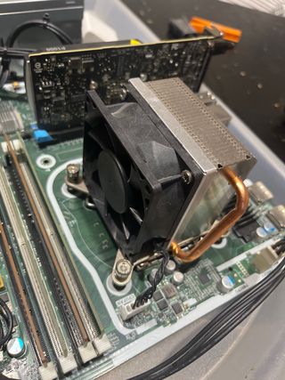 Componentes HP z2 SFF G5 Workstation