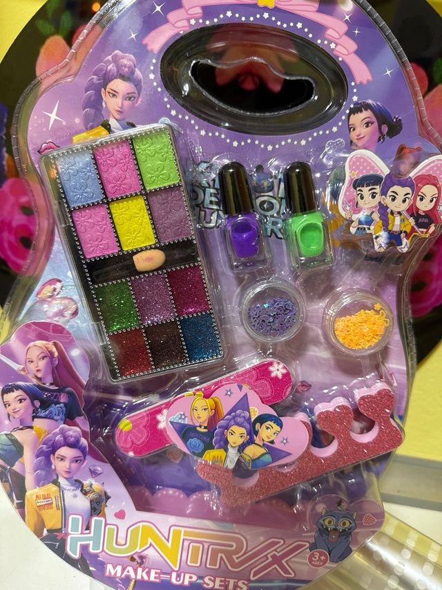 Maletín Maquillaje Infantil Huntrix