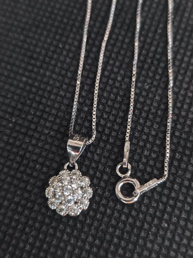 Catena in argento 925 bizantina con fiore e circoni 051-02-00447