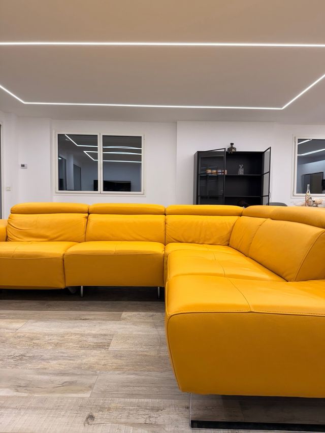Sofá modular Chaise Longue piel amarillo mostaza